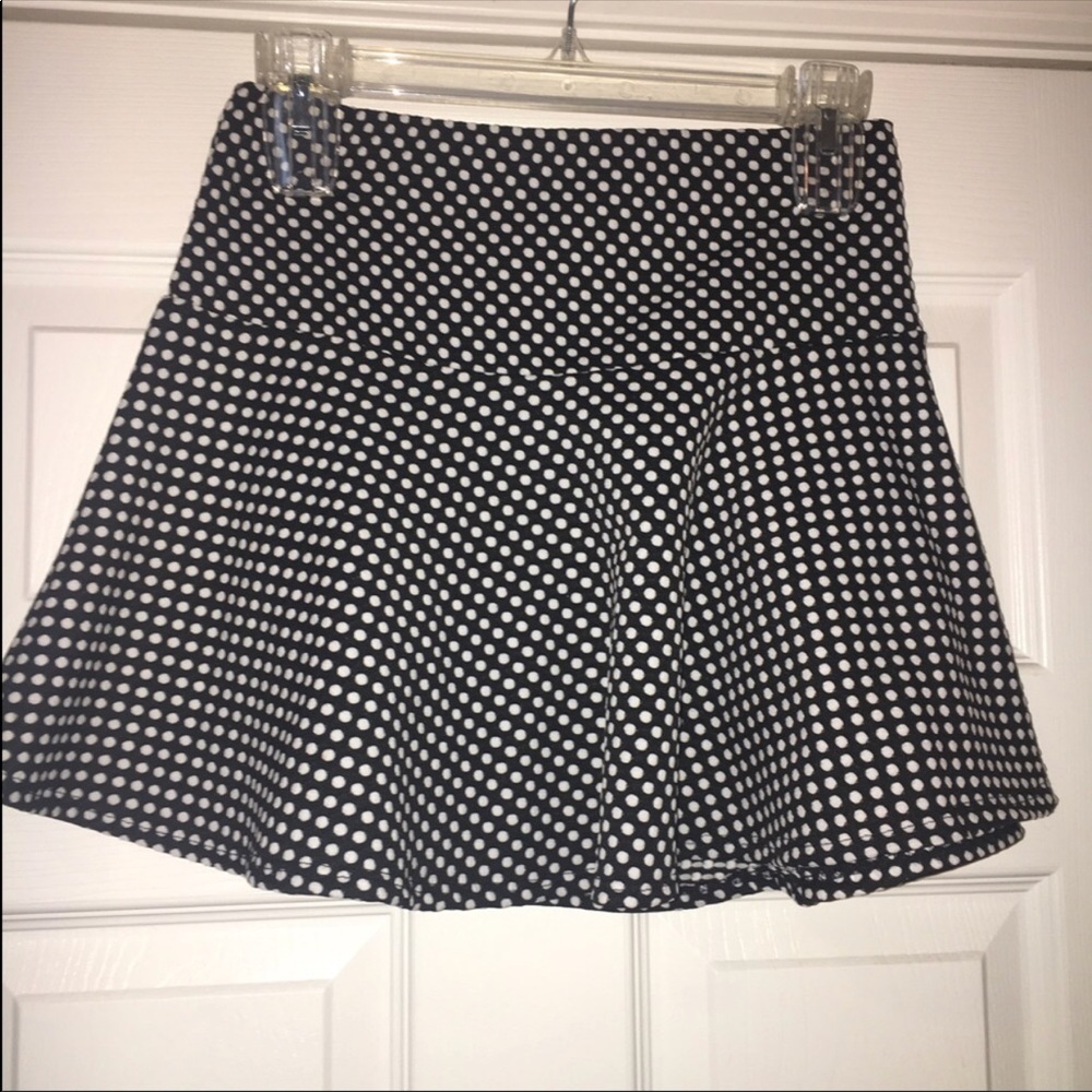 Black mini skirt